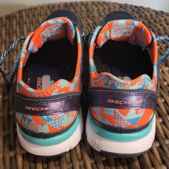 Skechers 12126 Relaxed Fit Memory Foam Sneakers Sz 7.5 Flex Comfort Walking Shoe - Picture 3 of 7